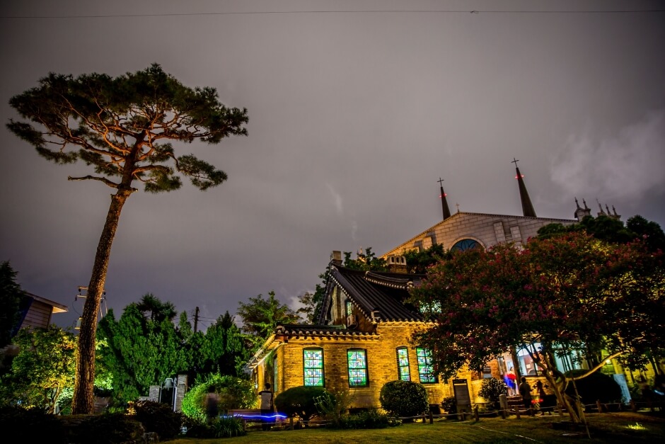 야경이 아름다운 도시관광지