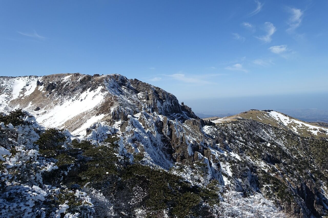 제주 한라산 등산 가능 날짜 확인법 및 실시간 정보