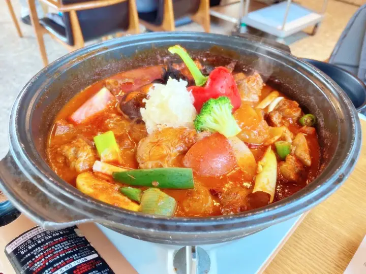 리얼맛집 입안 가득 봄기운 한 상 돌갈비 김치찌개 닭도리탕 닭볶음탕 과천 청계산 맛집