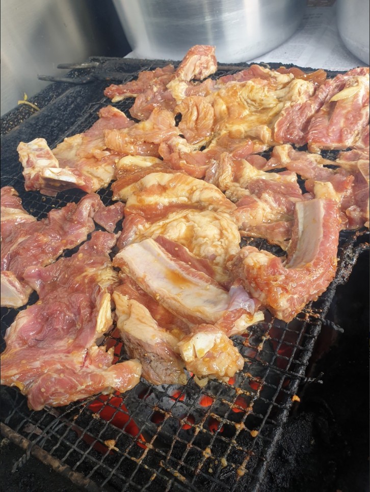 불향 가득한 서울 노포 맛집 감초식당 ❘ 제기동 연탄불갈비 솔직 리뷰