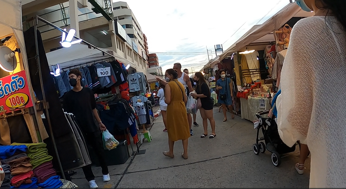 태국 파타야 데파짓야시장 전경