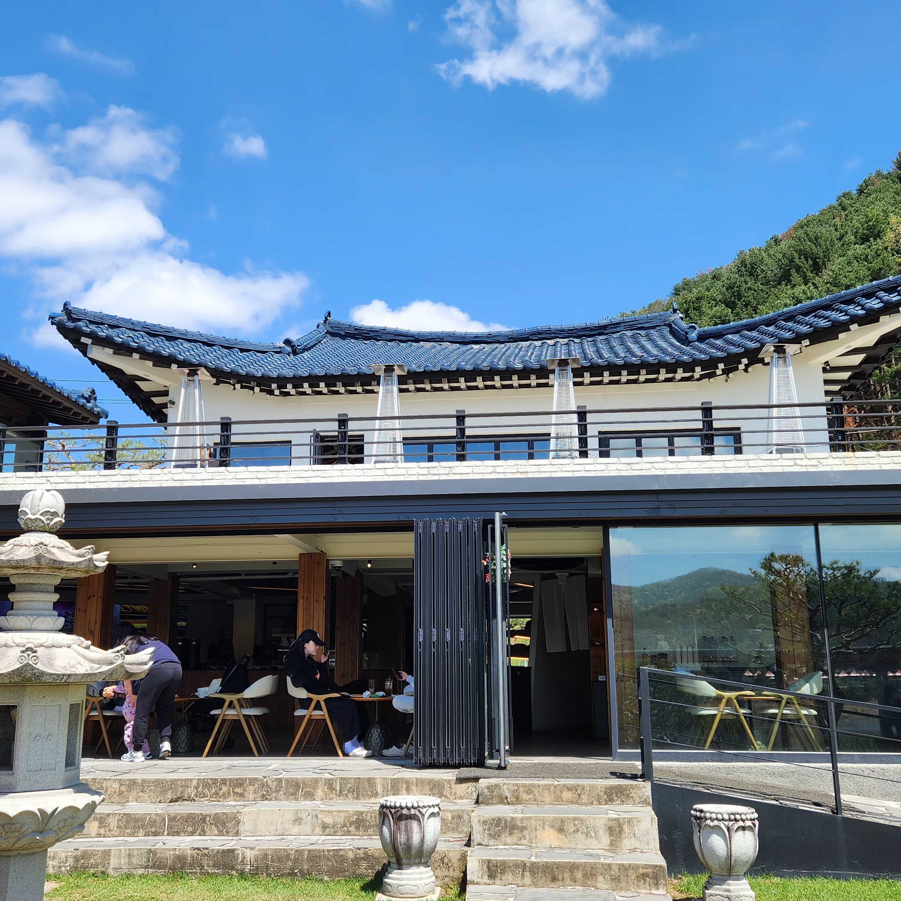 가평춘천-월송유로베이커리앤로스터리-외부