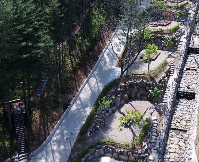 하추자연휴양림 야영데크사진