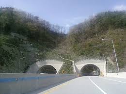 새만금-전주 고속도로 개통으로 43분 단축, 이제 더 빠르게!