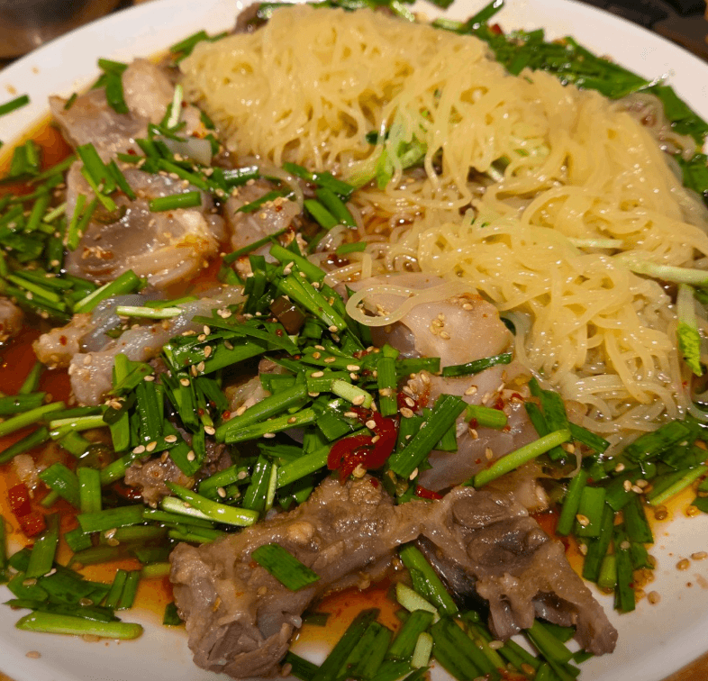 생생정보 보양면요리 요즘뜨는top3 밀면 소꼬리찜 맛집 하동진