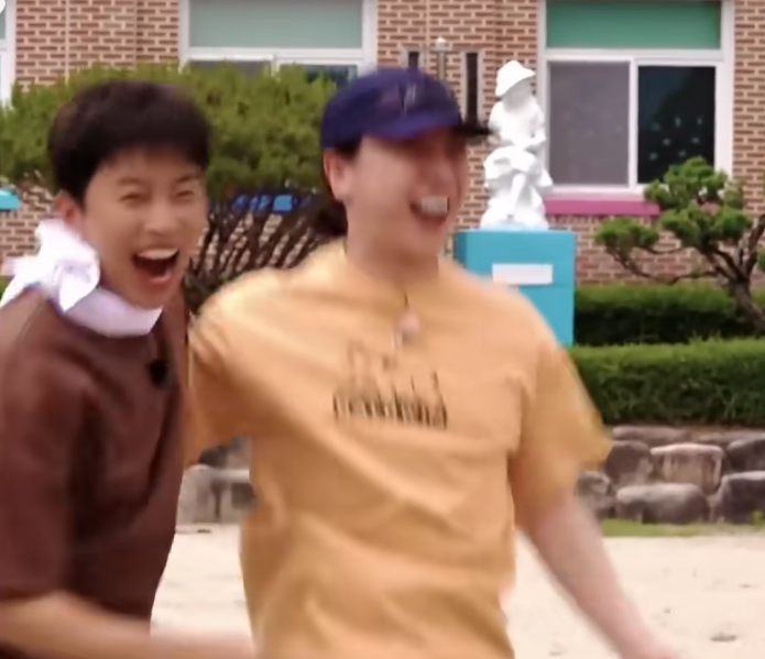 임영웅&amp;#44; SBS PD &amp;quot;카메라 꺼져도 한결같아&hellip;꼭 이 사람이어야 했다&amp;quot;