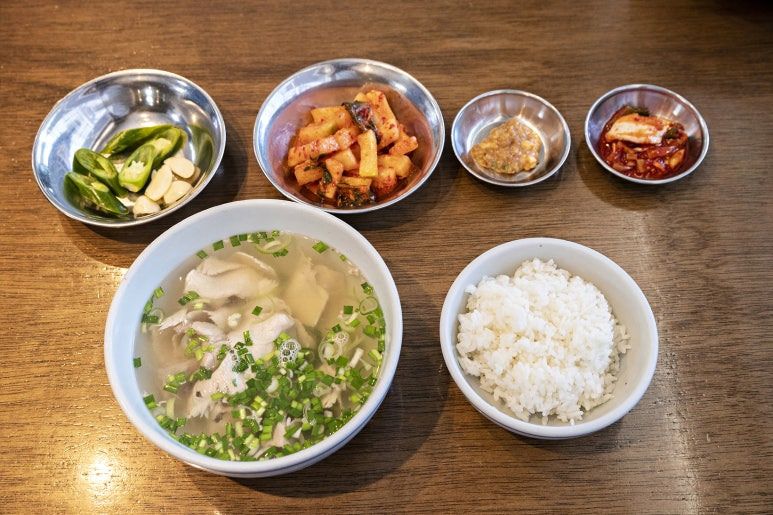 종로 광화문 돼지국밥 맛집, 광화문국밥
