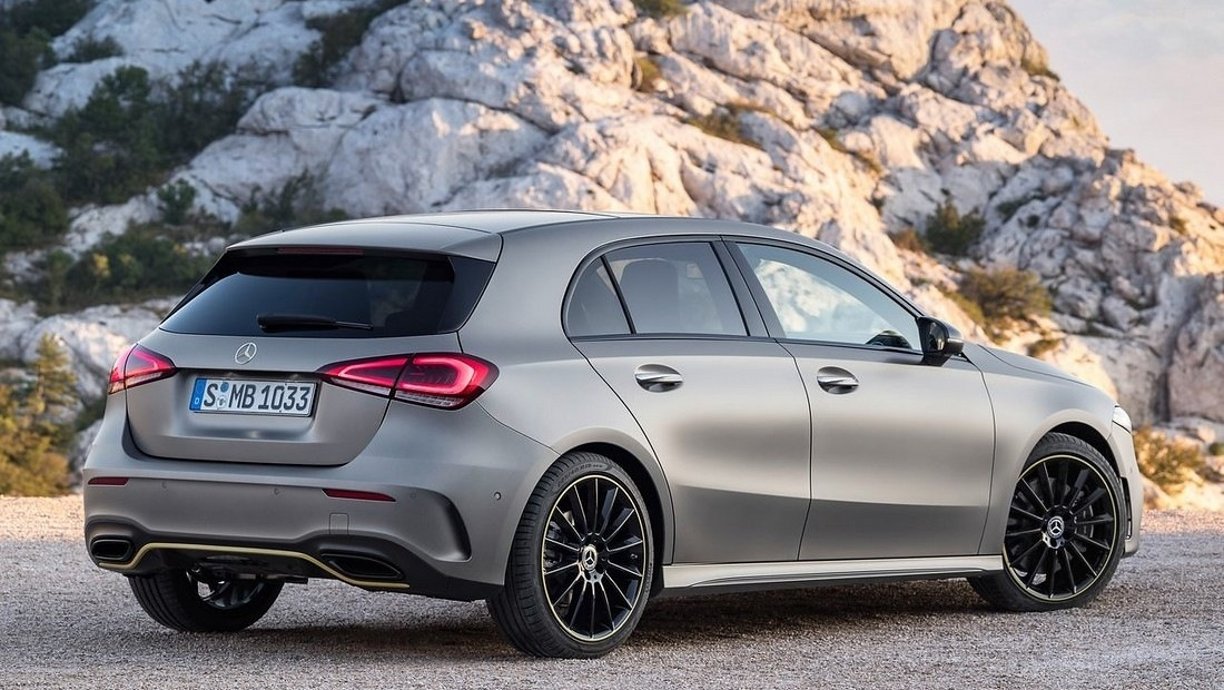 벤츠 A220 해치백