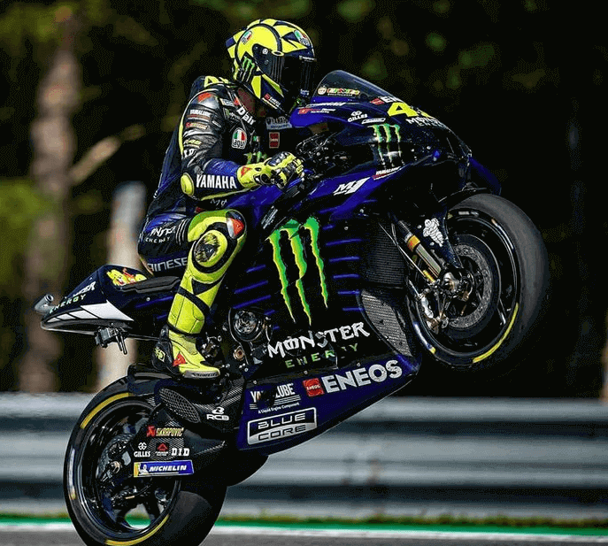 발렌티노 로시 (Valentino Rossi) - 모터사이클 레이싱의 살아있는 전설
