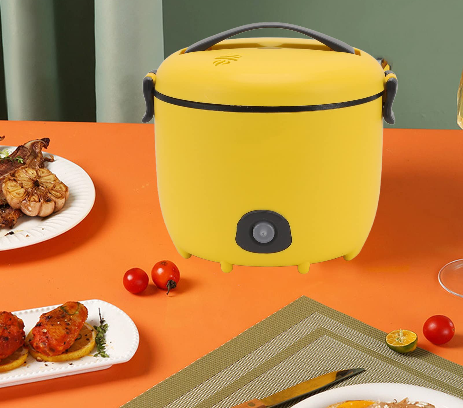 현대 주방에서 전기를 절약하는 소형 밥솥