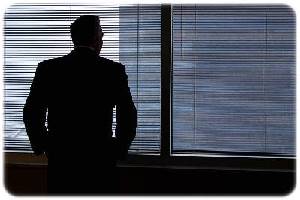 경제적인 부담으로 정부 지원금이 필요한 소상공인