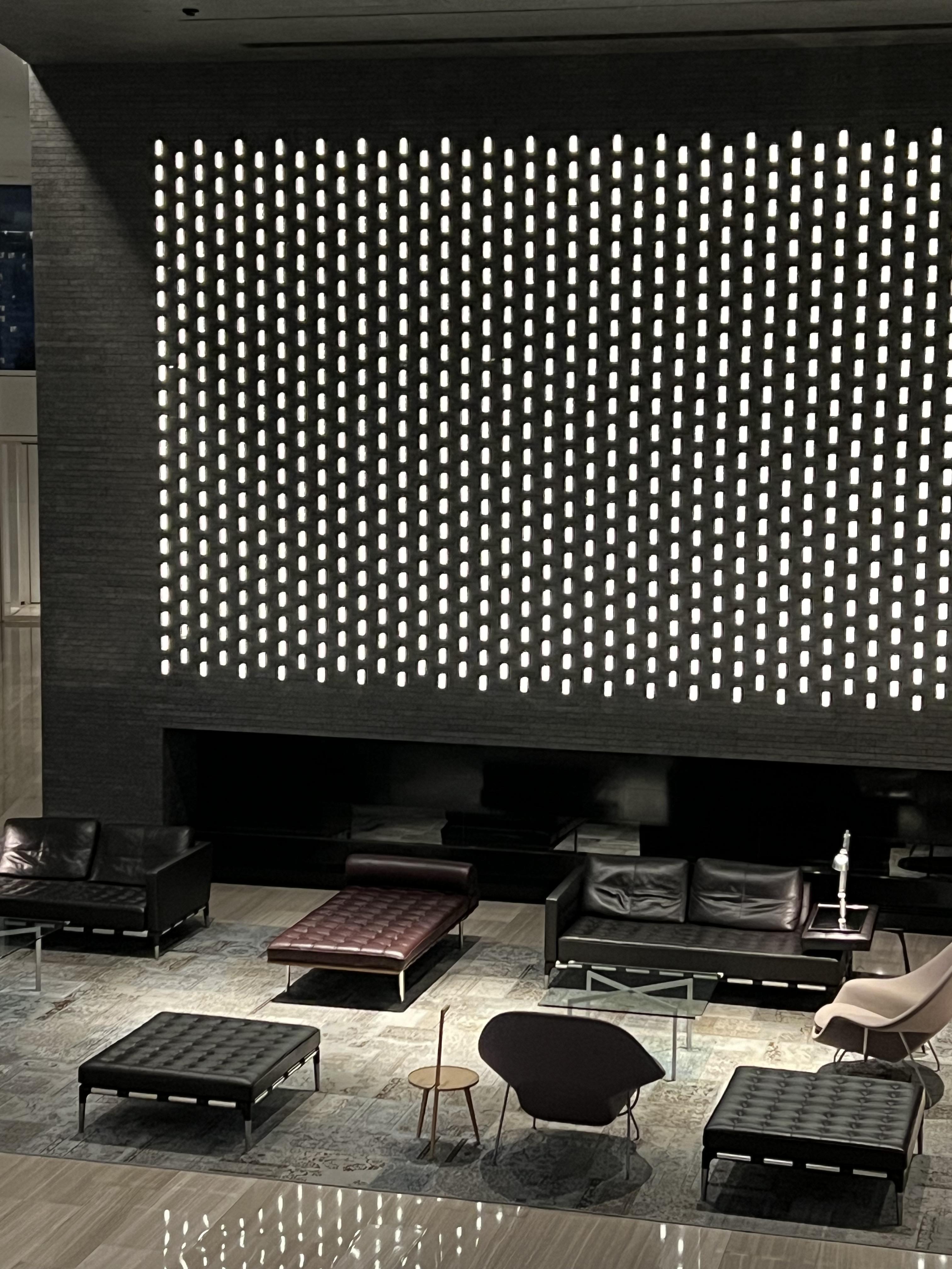 강릉-씨마크호텔-로비