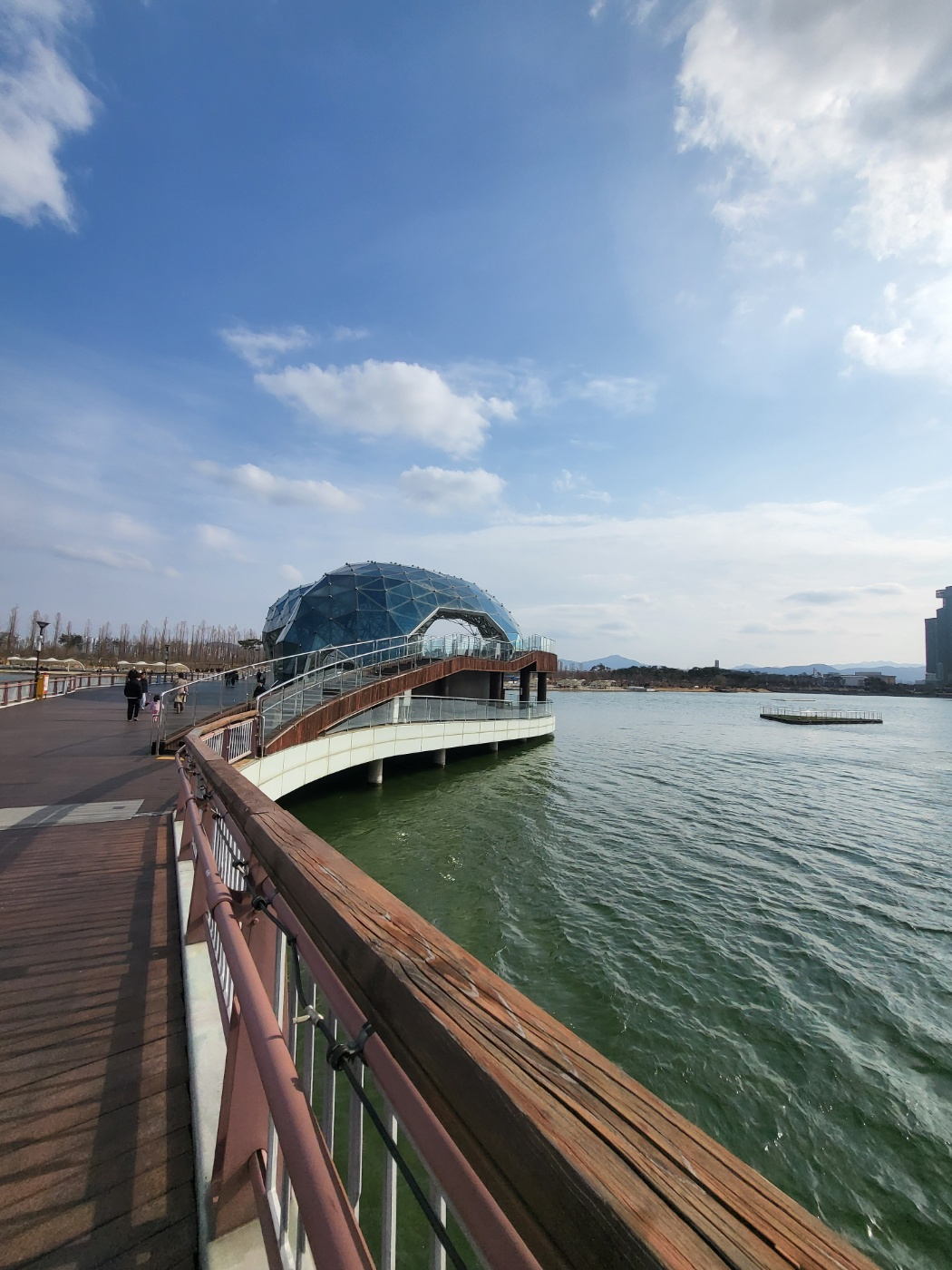 세종 아이와 가볼만한곳 추천: 가족 4인용 자전거부터 송담만리 카페 산책길