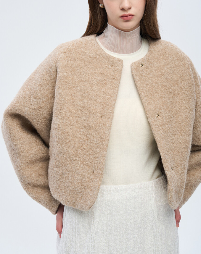 진세연 <사랑을 처방해 드립니다> 17회 오브제 OBZEE 베이지 알파카 블렌드 멜란지 부클 자켓