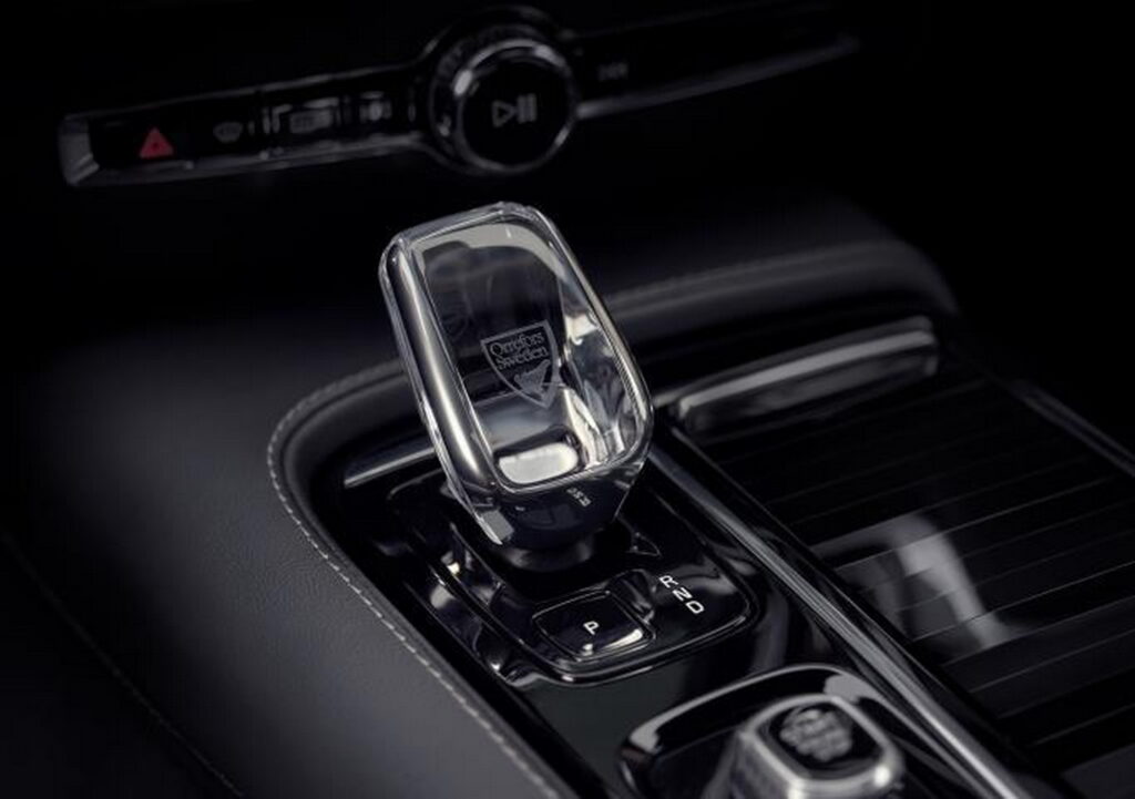 볼보 한정판 XC60 폴스타 엔지니어드 리미티드 에디션