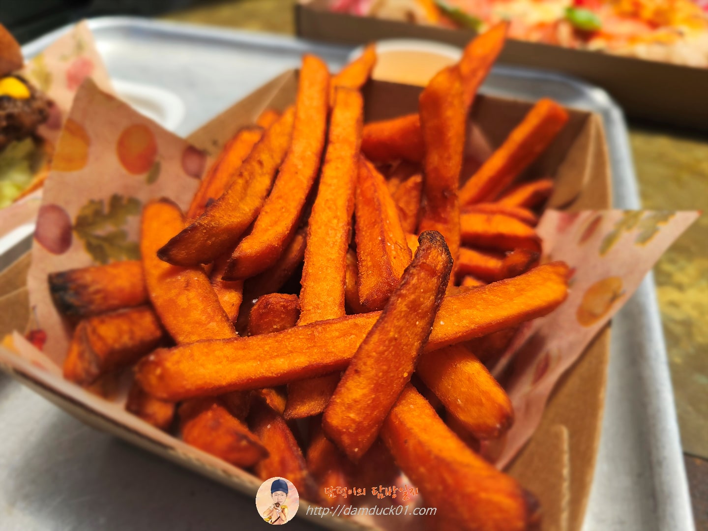 더 그라운즈 오브 알렉산드리아(The Grounds of Alexandria)