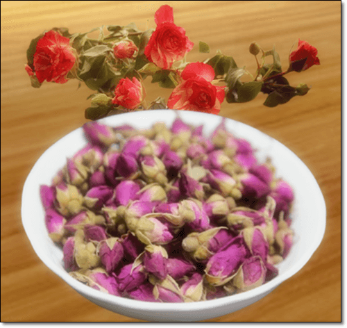 장미 꽃봉오리 차와 장미꽃