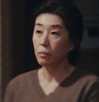 백설공주에게 죽음을 김미경