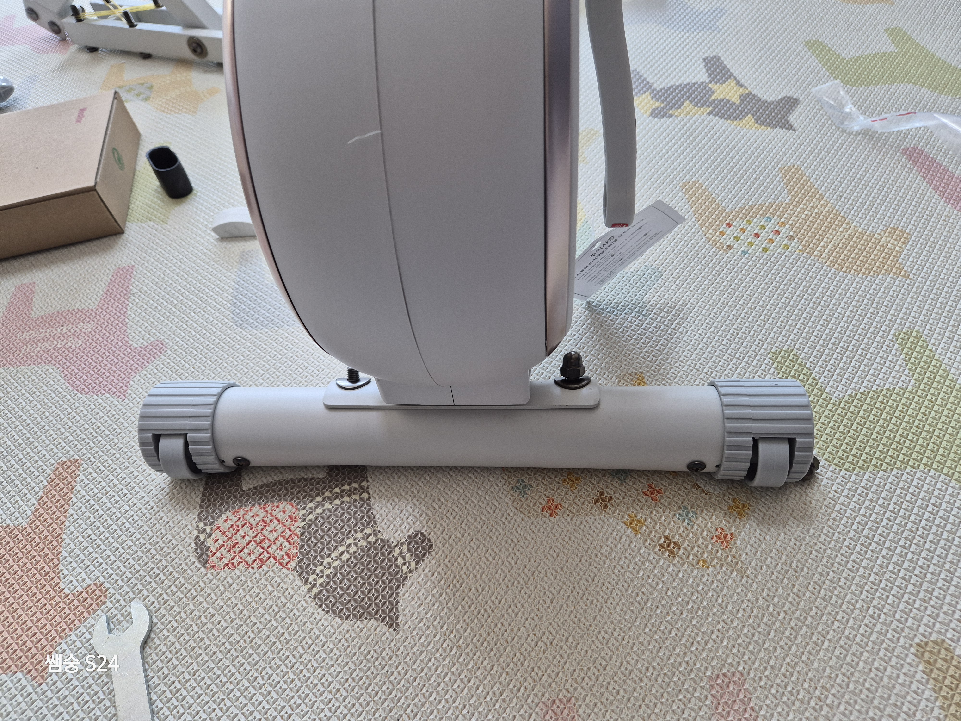 숀리 바이크 노바 메타 전면 바닥 바퀴