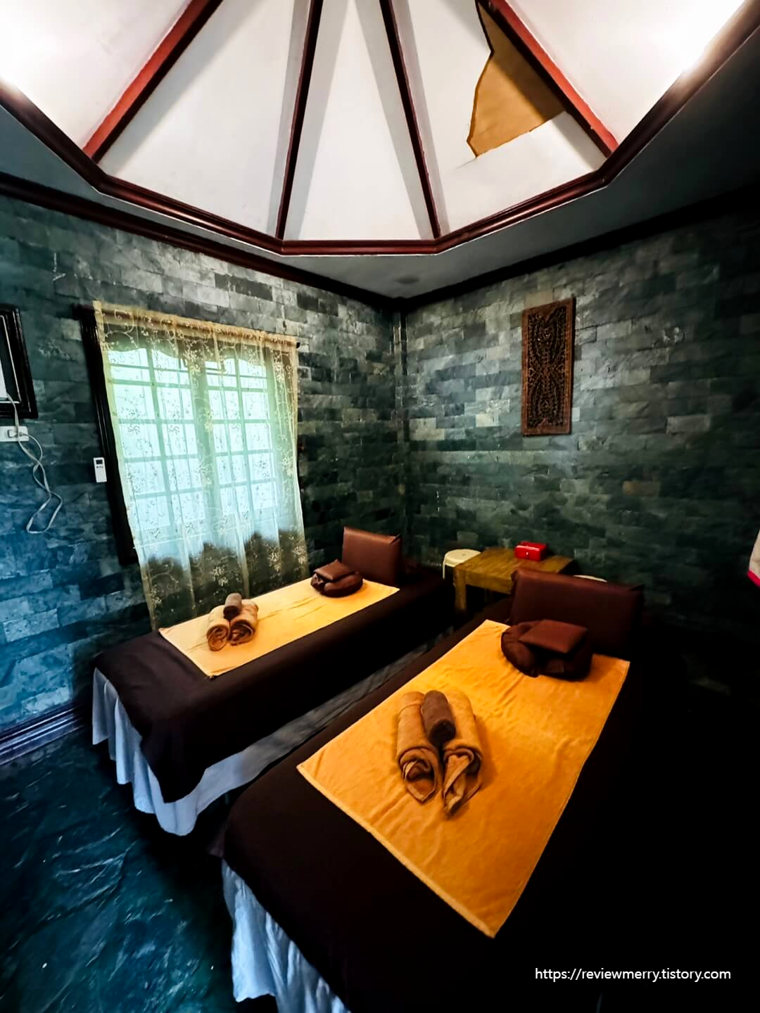 마사지전용 방 내부