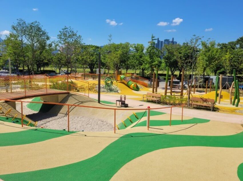 보라매 공원 어린이 놀이터