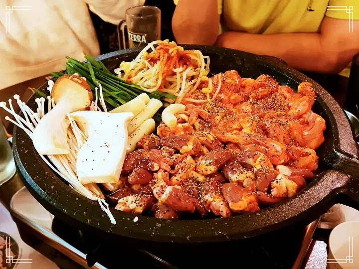 생생정보 3천9백원 닭목살 통염통 맛집