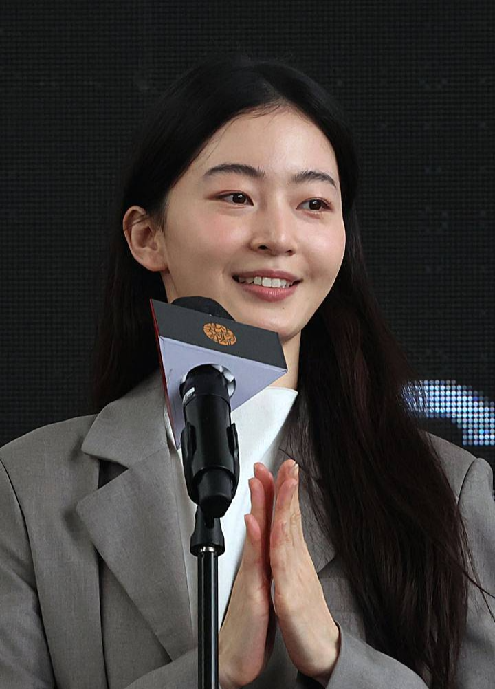 배우-김승윤
