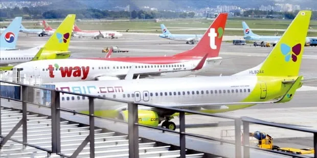 국내선 비행기 탈 때 생수 반입 가능한가요 알아보자 완벽 항공 규정_7