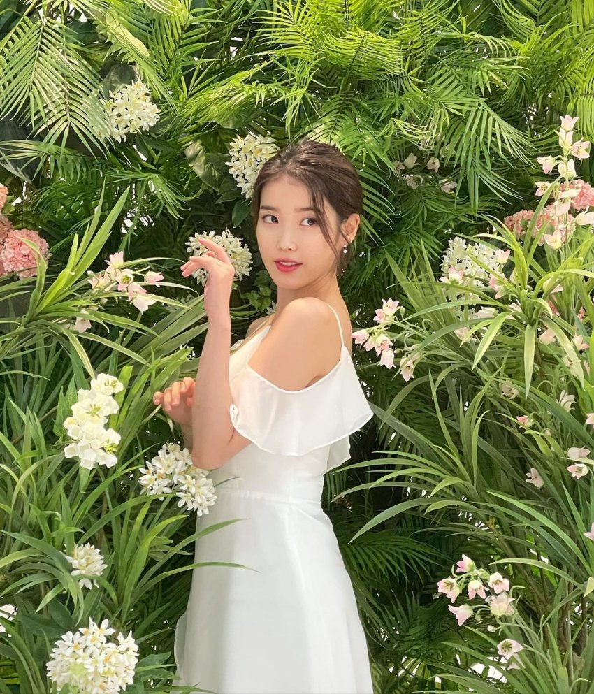 아이유 참이슬 광고 화보 사진 모음 _1
