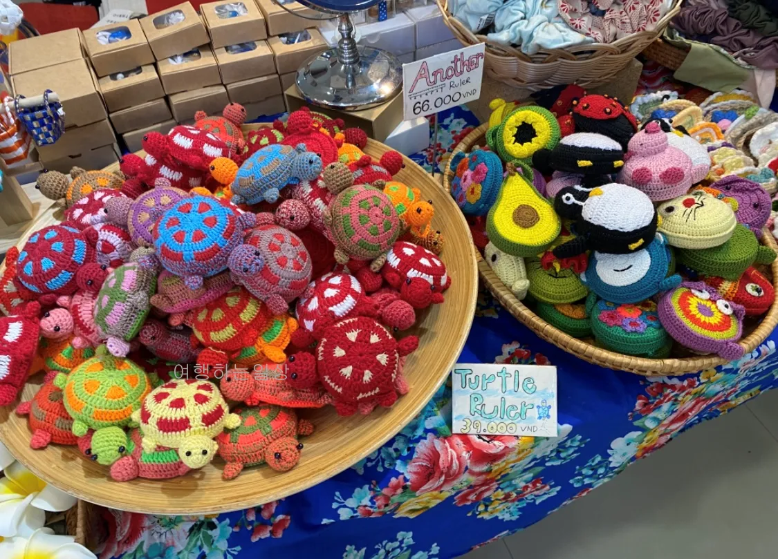 나트랑-시내-구경-기념품샵-추천-가격-비교-(JW기프트샵,크록스켄켄,키사수베니어,티앤푸약국)