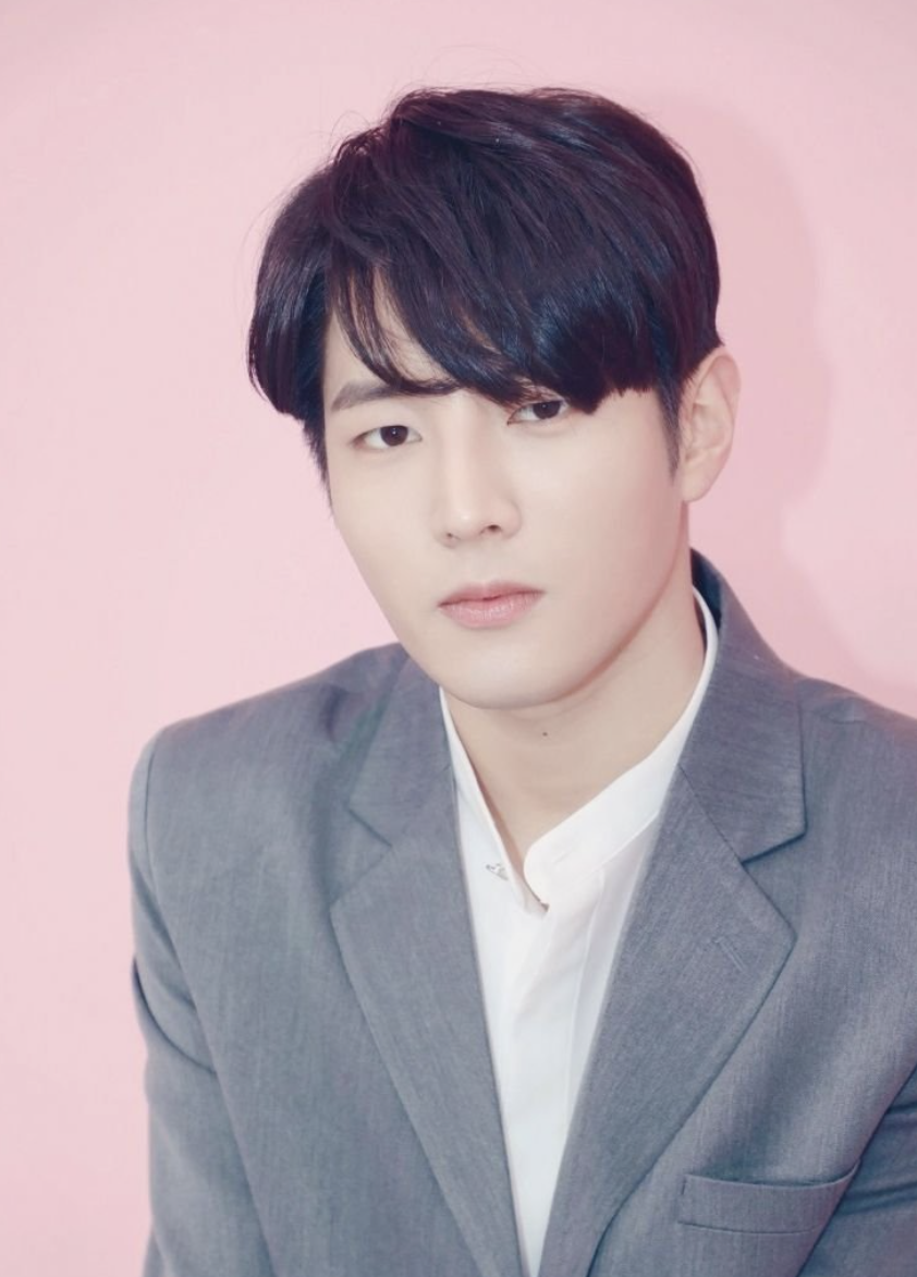 아이돌 김중연