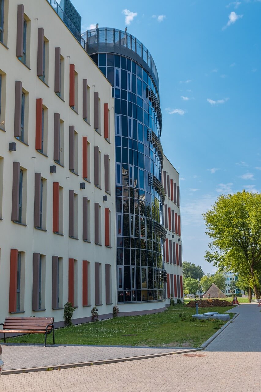 AI 로보어드바이저 – 인공지능이 대신 투자해주는 시대