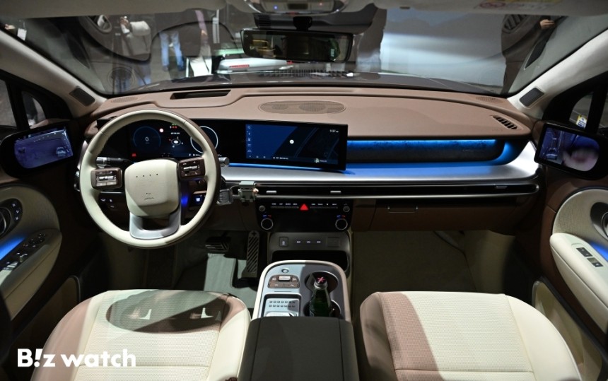 아이오닉9 실내공간