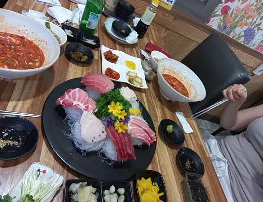 어썸초밥삼천포점