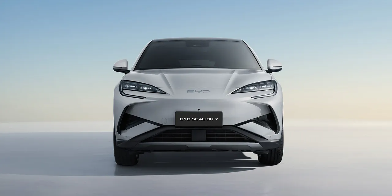 2026 BYD 씨라이언7 차량 정보 이미지