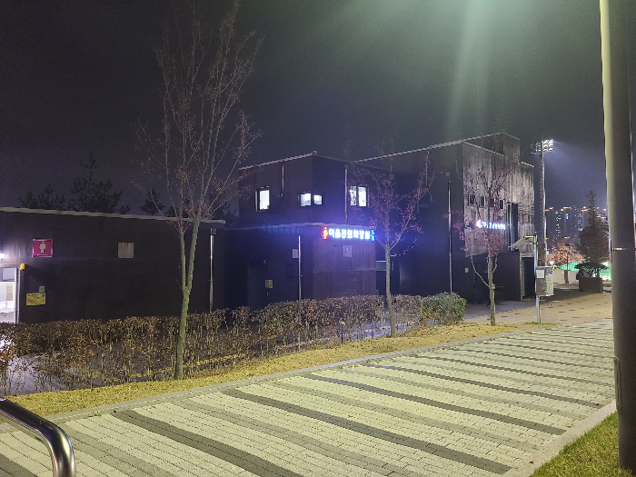 동탄여울공원 동측 입구 화장실