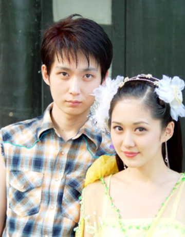 장나라의 오빠이자 라원문화 대표 장성원을 상징하는 인물 프로필 이미지