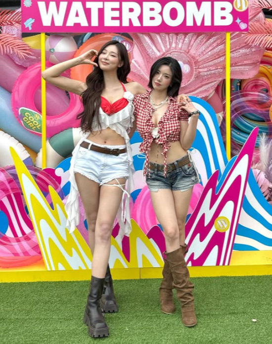 올여름 권은비 워터밤룩