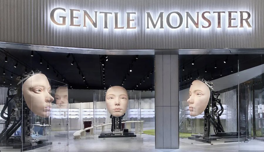 Flagship Store