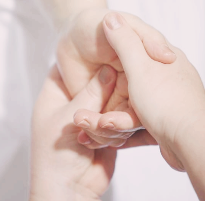 손이 붓는 이유와 증상, 손 부종 원인과 차이는?