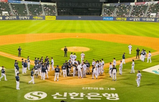 KBO 리그 벤치클리어링 사진