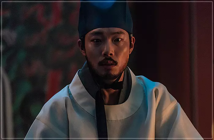 영화-올빼미-놀란-표정의-천경수
