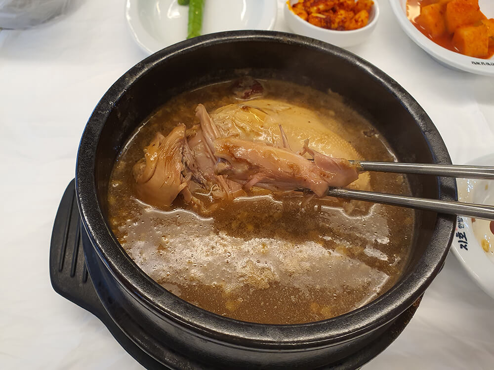 지호 흑마늘한방삼계탕8