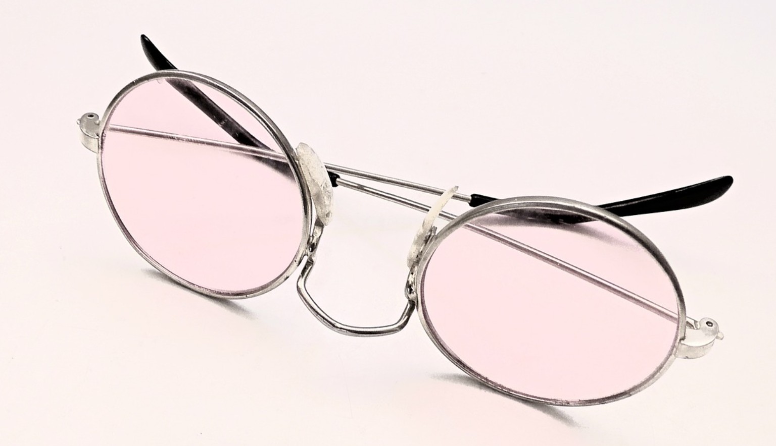 블루라이트 차단 효과가 있는 안경