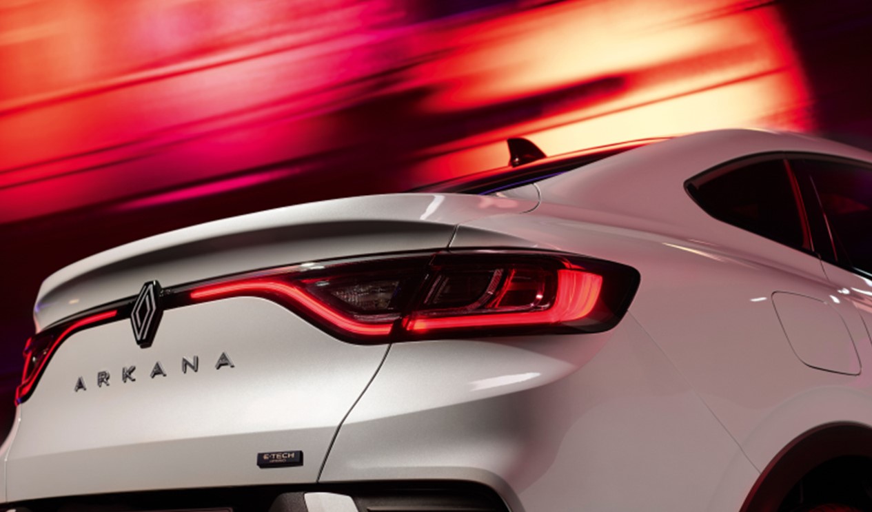 르노 아르카나 E-테크 하이브리드 제원 특징
