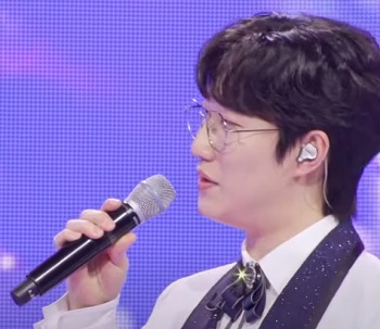 사랑은 무슨 얼어죽을 사랑이야 - 공훈