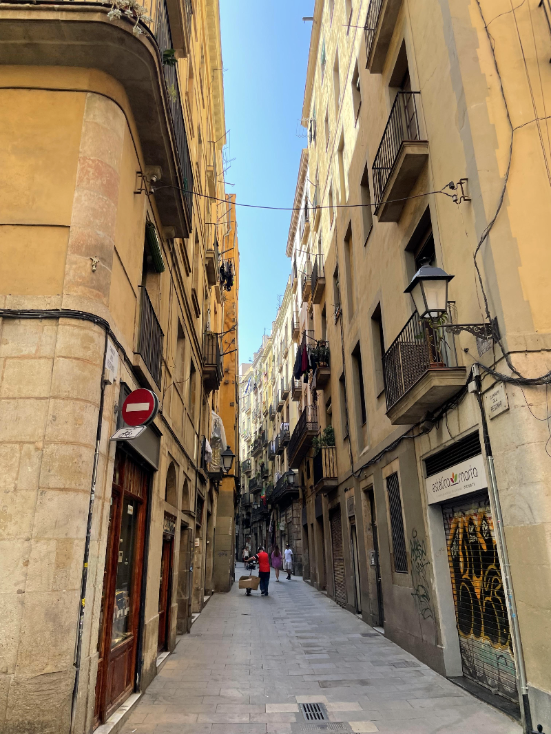 산 하우메 광장 가는길 