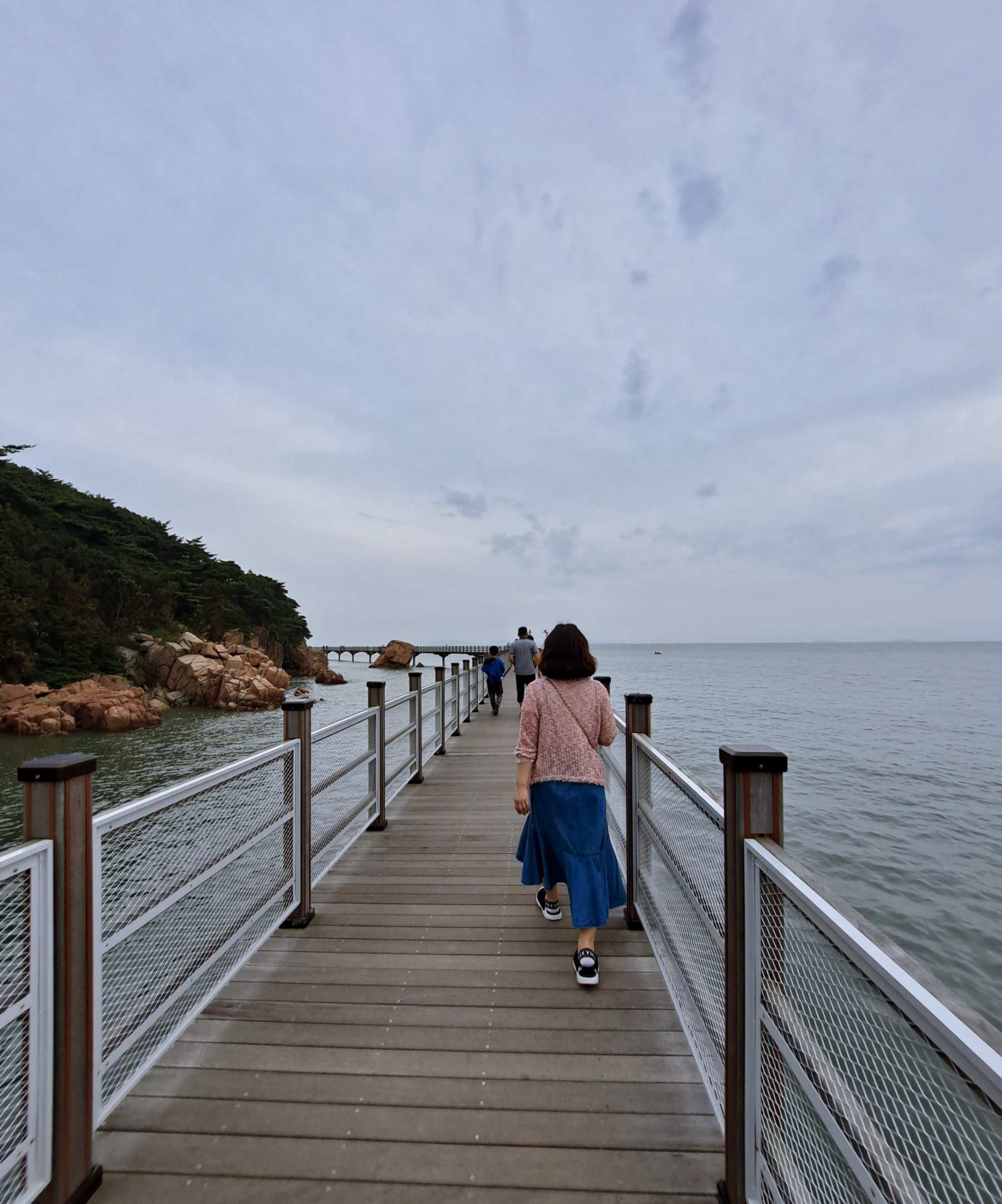 바다위를 거닐다