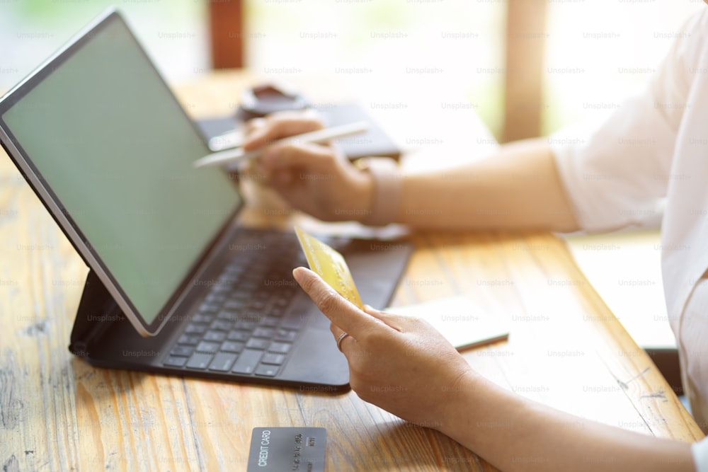 전자상거래 관련 이미지