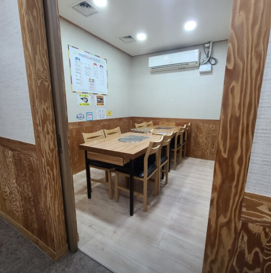 생생정보 믿고 떠나는 스타의 고장 가수 김범룡 전남 장흥 맛집 삼합요리원조 정남진한우식당